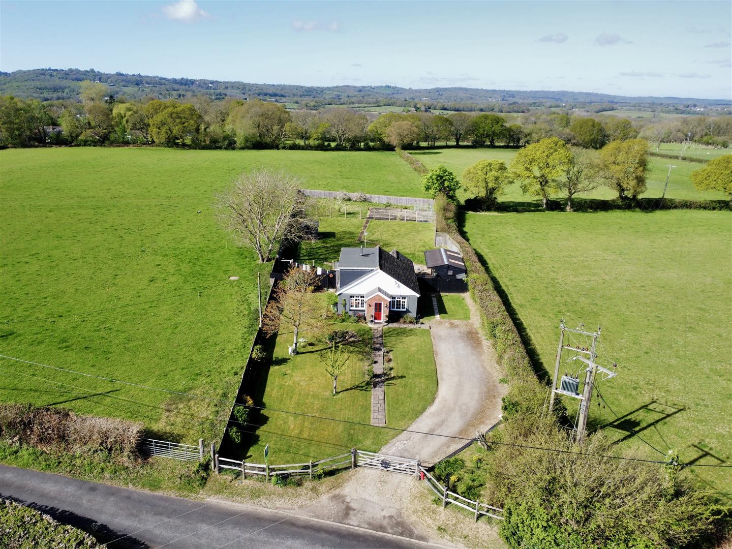 Fourteen Acre Lane, Three Oaks